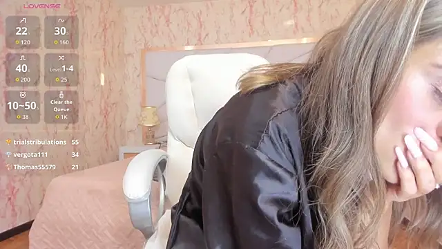 Emily Whinfre online show from 04-16-26, 09:39