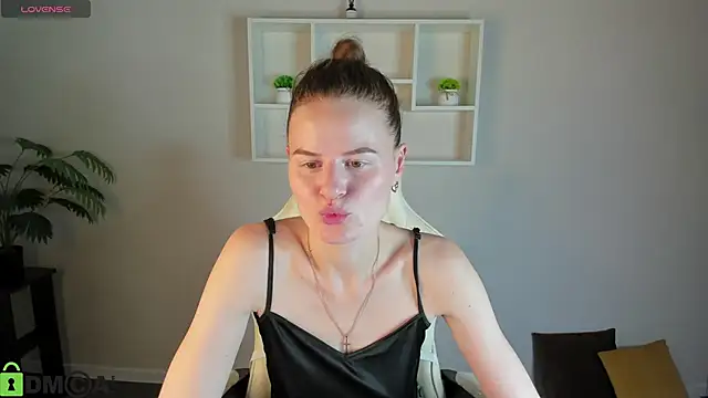 Wanda Gomez online show from 09-25-25, 02:12