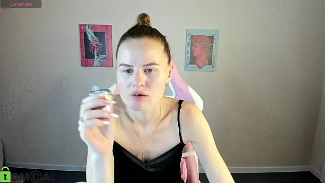 Wanda Gomez online show from 09-23-25, 02:57