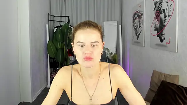 Wanda Gomez online show from 05-20-26, 01:52