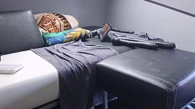 slavic boy 39 online show from 01-18-26, 10:18