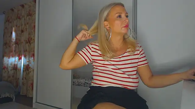 merlyn4 online show from 11-02-25, 11:48