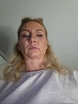 merlyn4 online show from 01-10-26, 12:22