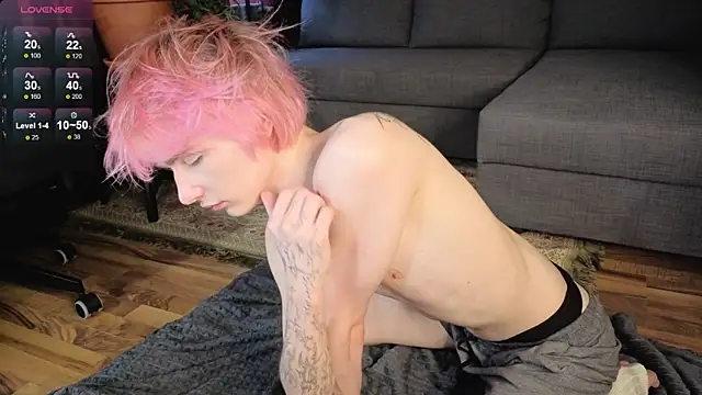 Your avatar online show from 02-03-26, 02:53