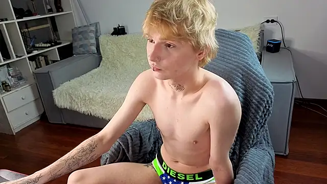 Your avatar online show from 09-16-25, 06:53