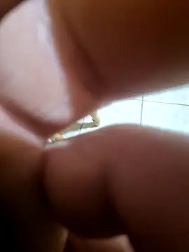 Lawrence067 online show from 10-22-25, 05:23