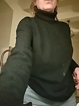 DaisyDea online show from 11-16-25, 07:07