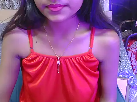 hoty-priya online show from 04-13-26, 04:38