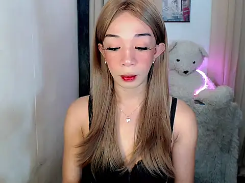 Snapshot of urgirl_maria chatting on 09-29-25, 01:23 urgirl maria online show from 09-29-25, 01:23
