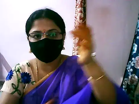 Snapshot of jannu6482 chatting on 09-19-25, 01:26 jannu6482 online show from 09-19-25, 01:26