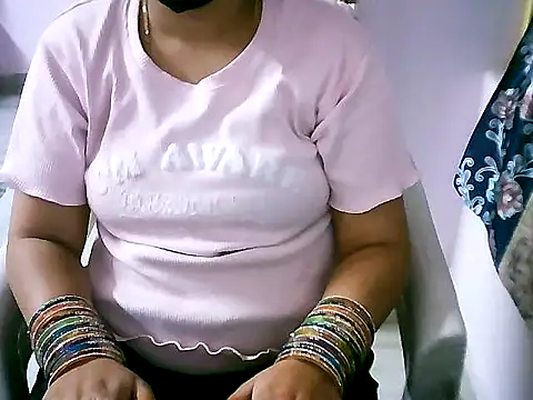 Snapshot of jannu6482 chatting on 09-25-25, 02:34 jannu6482 online show from 09-25-25, 02:34