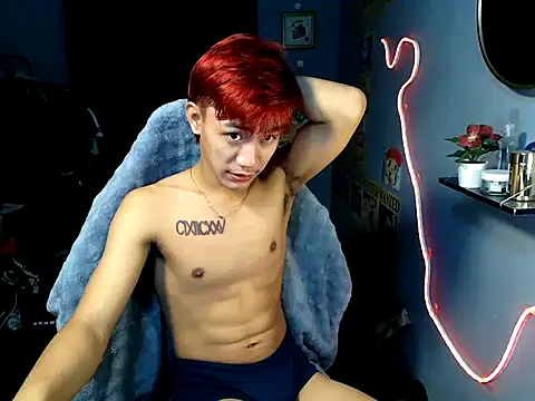naughtyboyloy 0 online show from 08-03-26, 05:41