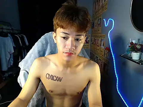 naughtyboyloy 0 online show from 06-23-26, 01:03