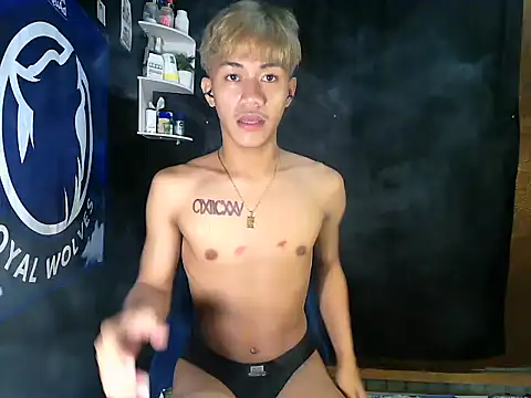 naughtyboyloy 0 online show from 11-12-25, 07:29