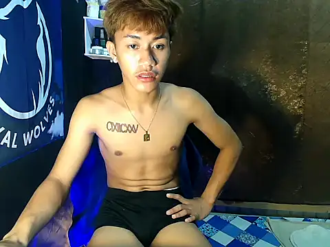 naughtyboyloy 0 online show from 10-14-25, 05:24