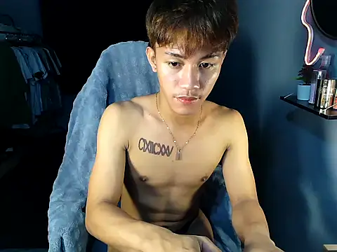 naughtyboyloy 0 online show from 06-07-26, 02:55