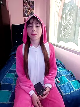 Sophiespenser online show from 12-16-25, 09:19