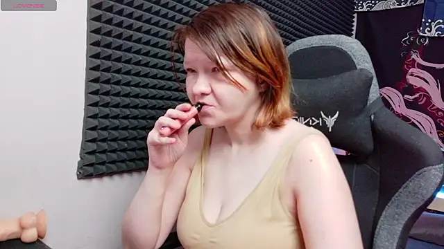 Nora lovvvv online show from 02-08-26, 11:19