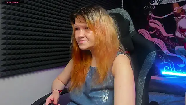 Nora lovvvv online show from 09-25-25, 10:10