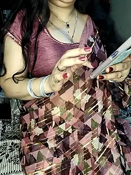 Snapshot of PRIYA_22 chatting on 10-02-25, 02:04 PRIYA 22 online show from 10-02-25, 02:04