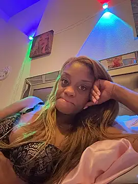 Snapshot of Angelbunnyy chatting on 01-07-26, 12:43 Angelbunnyy online show from 01-07-26, 12:43