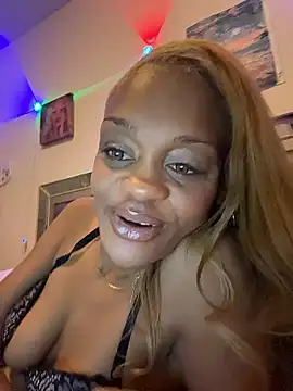 Snapshot of Angelbunnyy chatting on 01-14-26, 12:31 Angelbunnyy online show from 01-14-26, 12:31