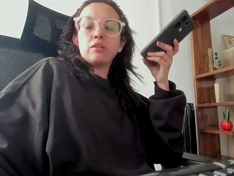 dalila macherano1 online show from 12-01-25, 03:46