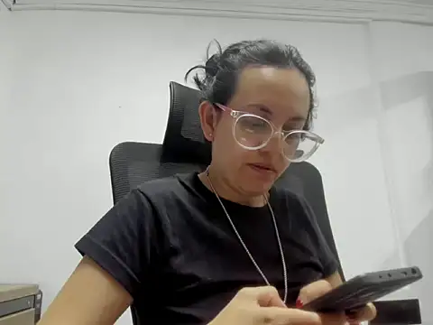 dalila macherano1 online show from 10-03-25, 11:50