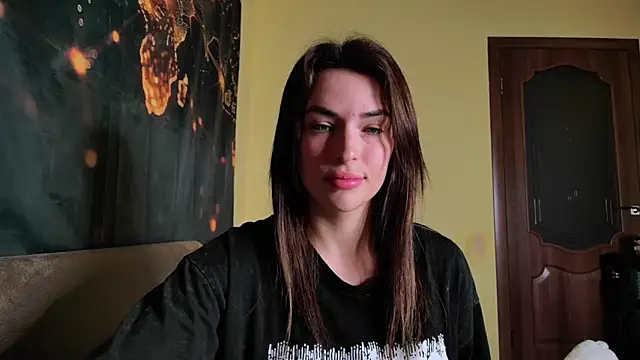 Snapshot of MandiBrooks chatting on 02-02-26, 08:41 MandiBrooks online show from 02-02-26, 08:41