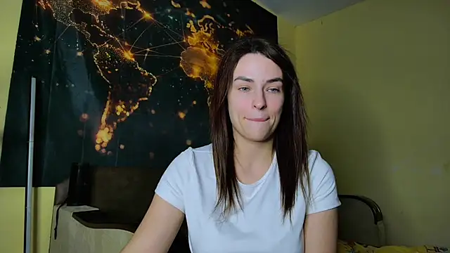 Snapshot of MandiBrooks chatting on 02-08-26, 08:17 MandiBrooks online show from 02-08-26, 08:17