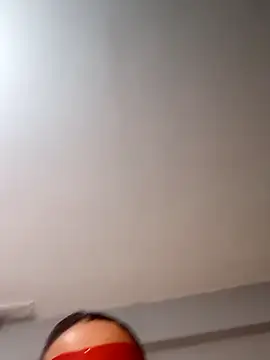 Maskelihatun online show from 12-14-25, 01:49