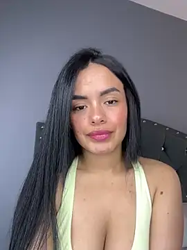 Melissa coch online show from 05-12-26, 03:51