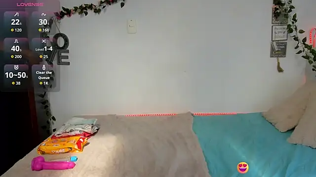 sofia-belle online show from 05-11-26, 01:56
