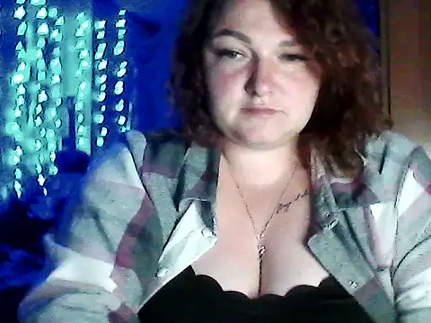 Snapshot of AngelQSky chatting on 05-23-26, 08:52 AngelQSky online show from 05-23-26, 08:52