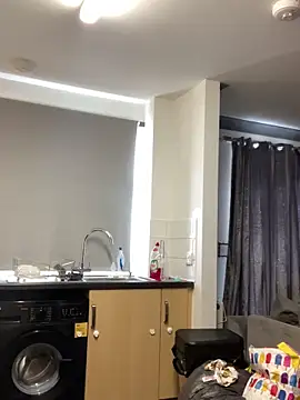 itsyourgirltee online show from 09-25-25, 02:12