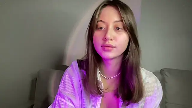 StellarAlice online show from 10-28-25, 05:34