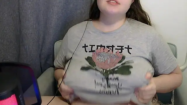 brattyprincessemma online show from 02-14-26, 09:04