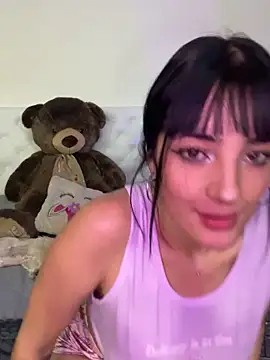 kylie444  online show from 10-01-25, 01:55
