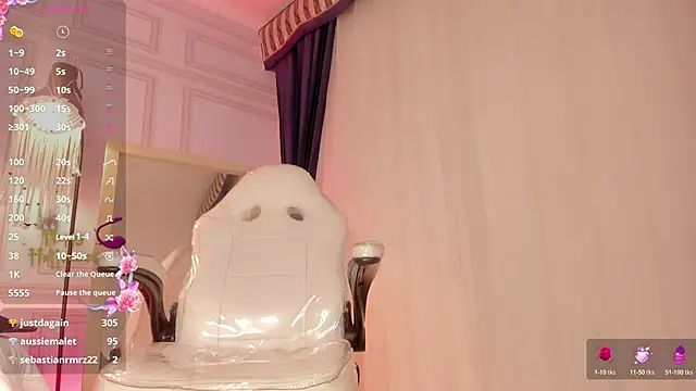 Doll Isa  online show from 10-24-25, 06:29