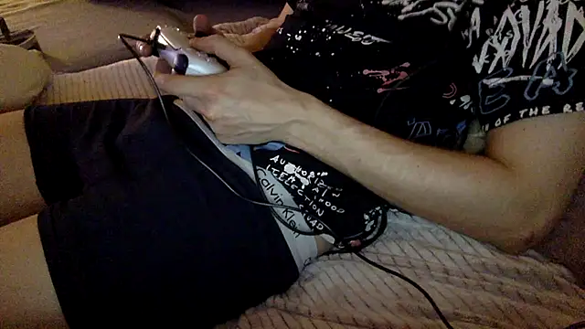 Breezydicksn online show from 10-16-25, 04:32