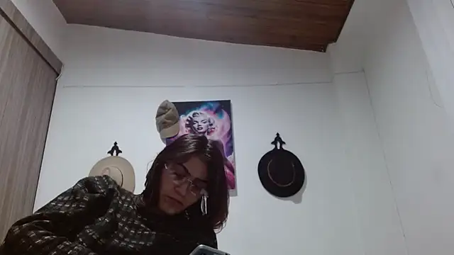 Crystal Star  online show from 03-01-26, 12:21