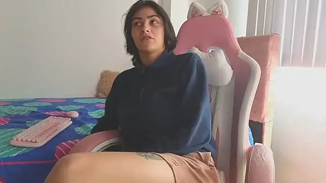 Crystal Star  online show from 11-03-25, 01:37