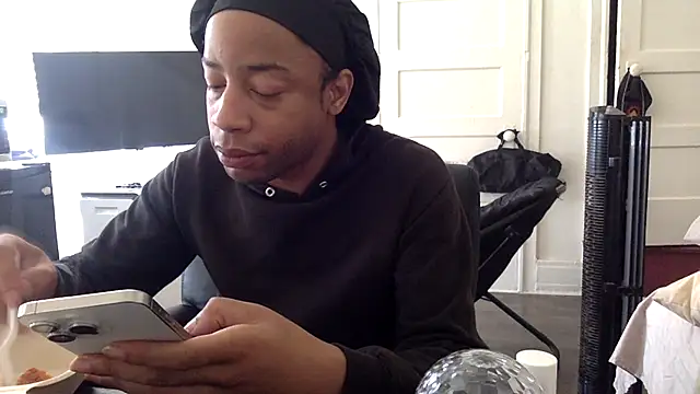 Diodre Benyoon online show from 02-07-26, 05:32