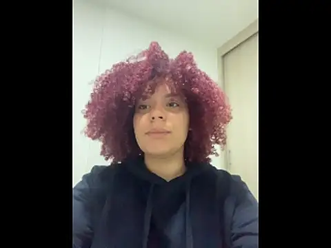 Enyagleam  online show from 04-18-26, 02:30