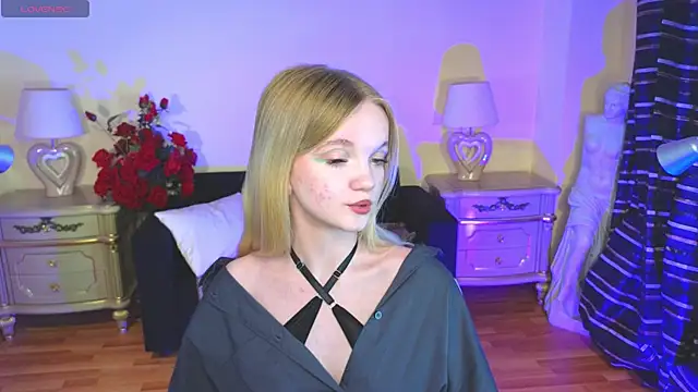 Snapshot of RosesKate chatting on 10-02-25, 11:13 RosesKate online show from 10-02-25, 11:13