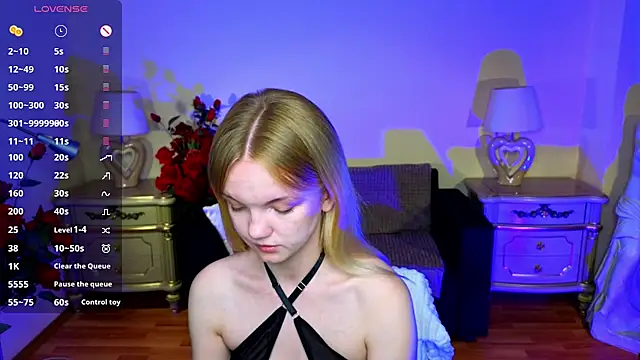 Snapshot of RosesKate chatting on 09-25-25, 04:18 RosesKate online show from 09-25-25, 04:18