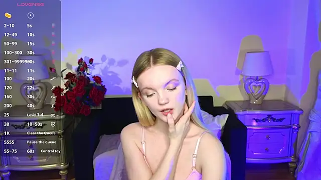 Snapshot of RosesKate chatting on 09-12-25, 11:32 RosesKate online show from 09-12-25, 11:32