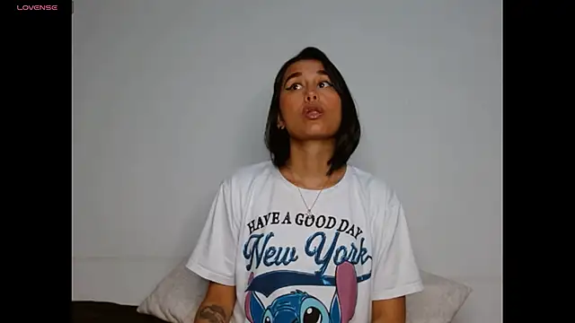 Gia Lee online show from 02-20-26, 03:03