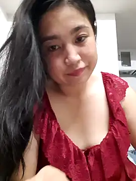 Minn-cute online show from 10-29-25, 04:44