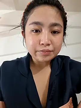 Minn-cute online show from 04-07-26, 02:46